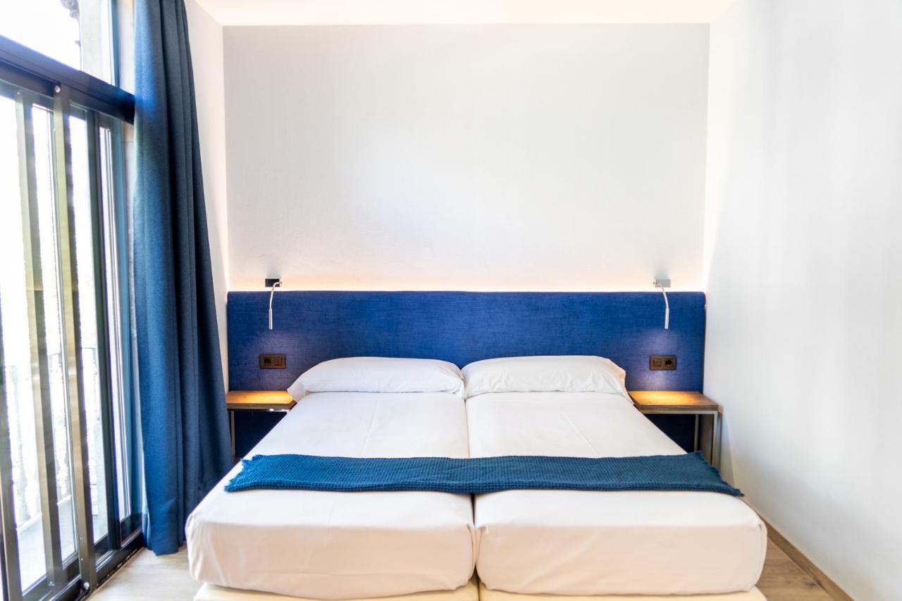 Hotel Caledonian Barcellona Esterno foto