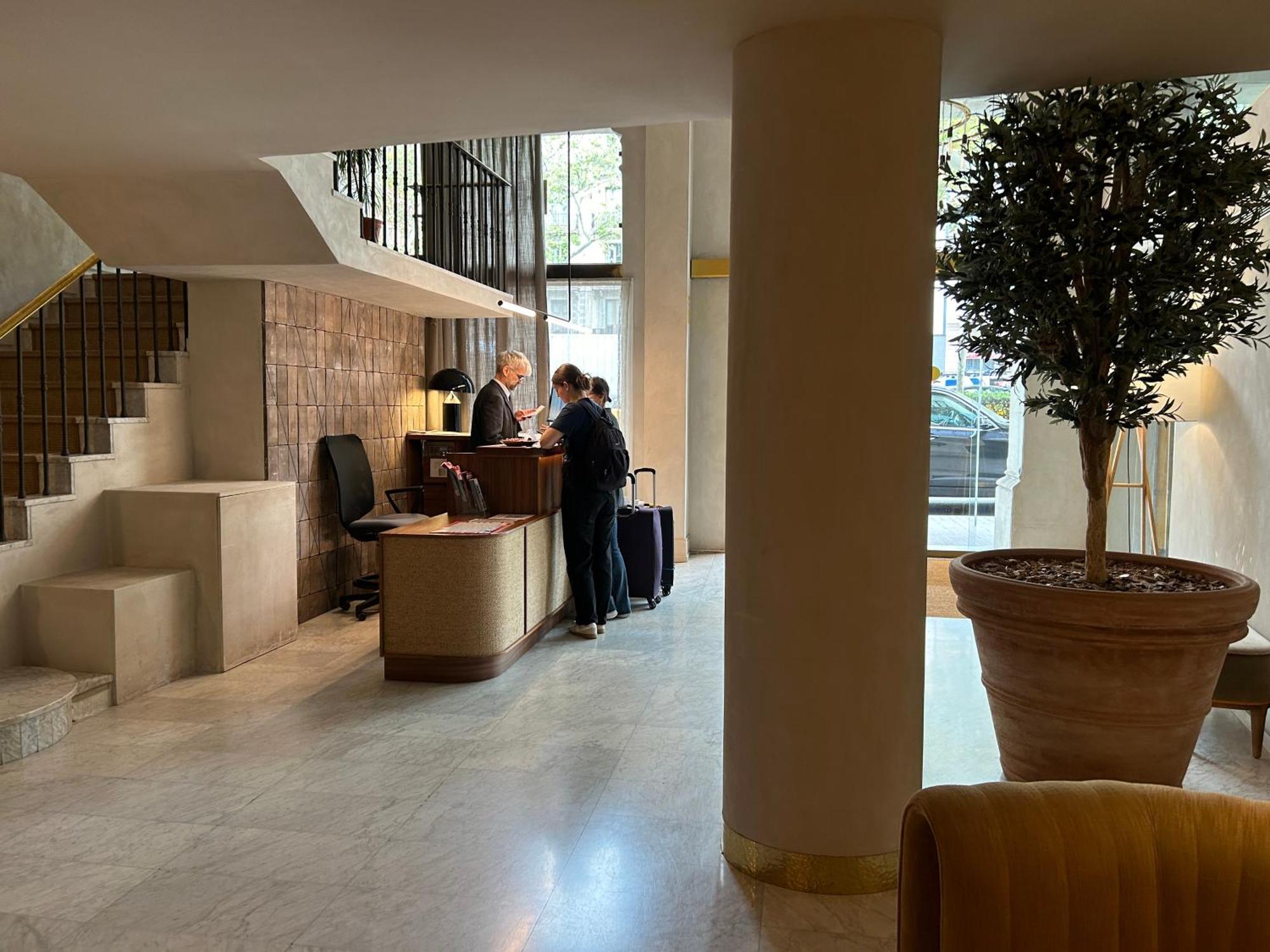 Hotel Caledonian Barcellona Esterno foto