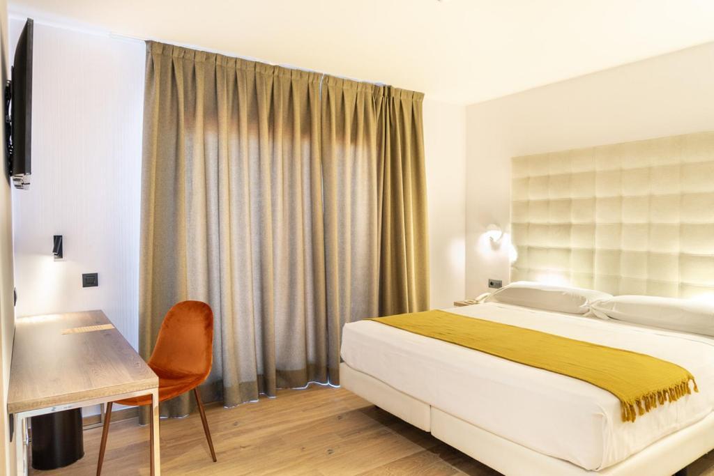 Hotel Caledonian Barcellona Esterno foto